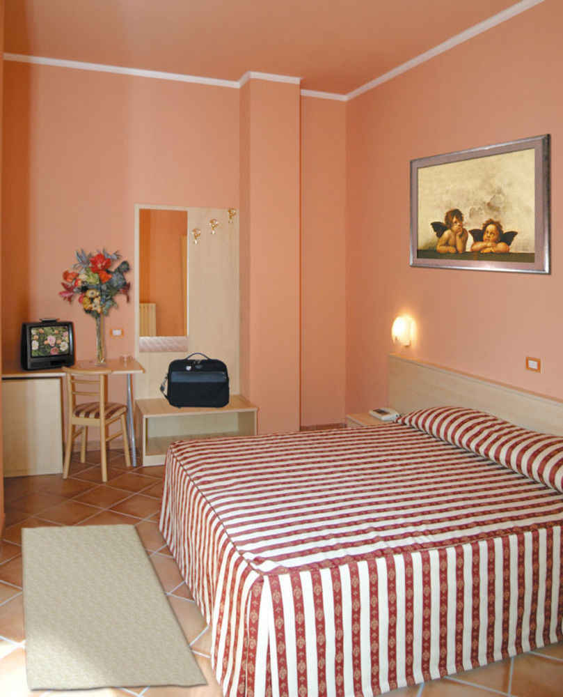 Hotel Di Rocco Loreto Aprutino Zewnętrze zdjęcie